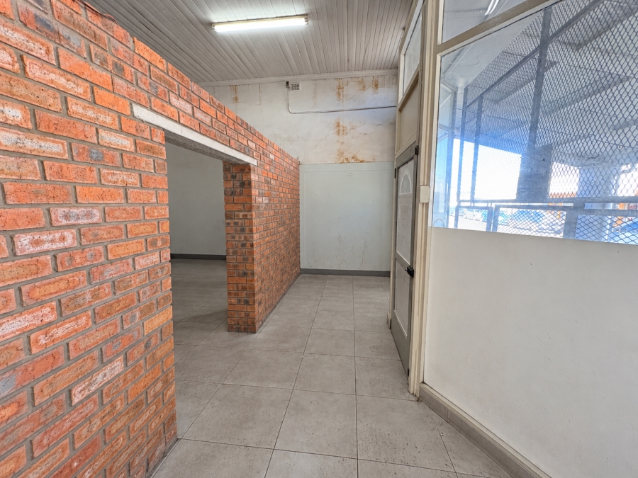 Commercial Property for Sale in Vincent Eastern Cape